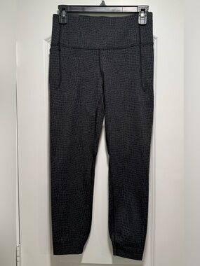 NWT Under Armour Black Croc-Print high rise ankle